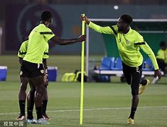 宝威体育入口 -赛前门兴格拉德巴赫备战荷甲，伤情更新细节曝光，目标明确，控场能力受关注 