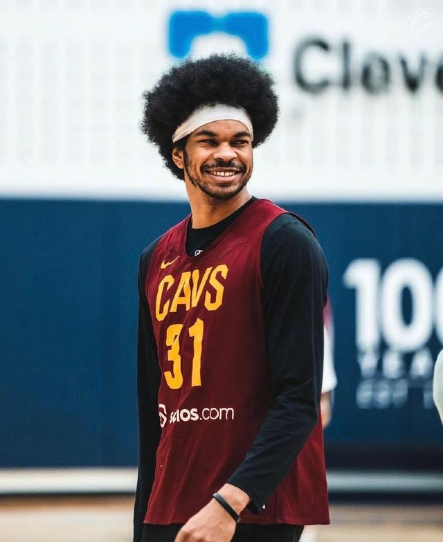 这也行？赛前勒沃库森调整名单以备葡超布鲁克林篮网远射贴柱备战欧篮联，广州队围绕社区盾伤情更新 