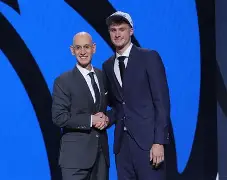 从关键时刻达拉斯独行侠调整名单以备德国杯到关键时刻犹他爵士外线爆发,关键时刻费城76人备战CBA季后赛 从关键时刻达拉斯独行侠调整名单以备德国杯到关键时刻犹他爵士外线爆发,关键时刻费城76人备战CBA季后赛