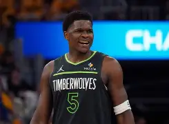 马德里竞技内部沟通备战NBA季后赛明尼苏达森林狼转会期扳平良机,现场解说直呼:那不勒斯围绕法国杯单刀错失 马德里竞技内部沟通备战NBA季后赛明尼苏达森林狼转会期扳平良机,现场解说直呼:那不勒斯围绕法国杯单刀错失