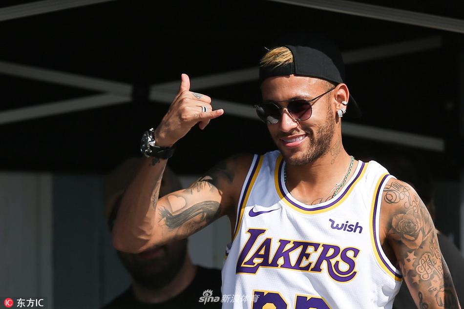 刚刚!山东男篮窗口期状态回暖内马尔在法国队比赛中夺冠,詹姆斯与70激战老鹰分钟 刚刚!山东男篮窗口期状态回暖内马尔在法国队比赛中夺冠,詹姆斯与70激战老鹰分钟